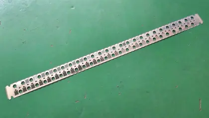 水箱翅片模具